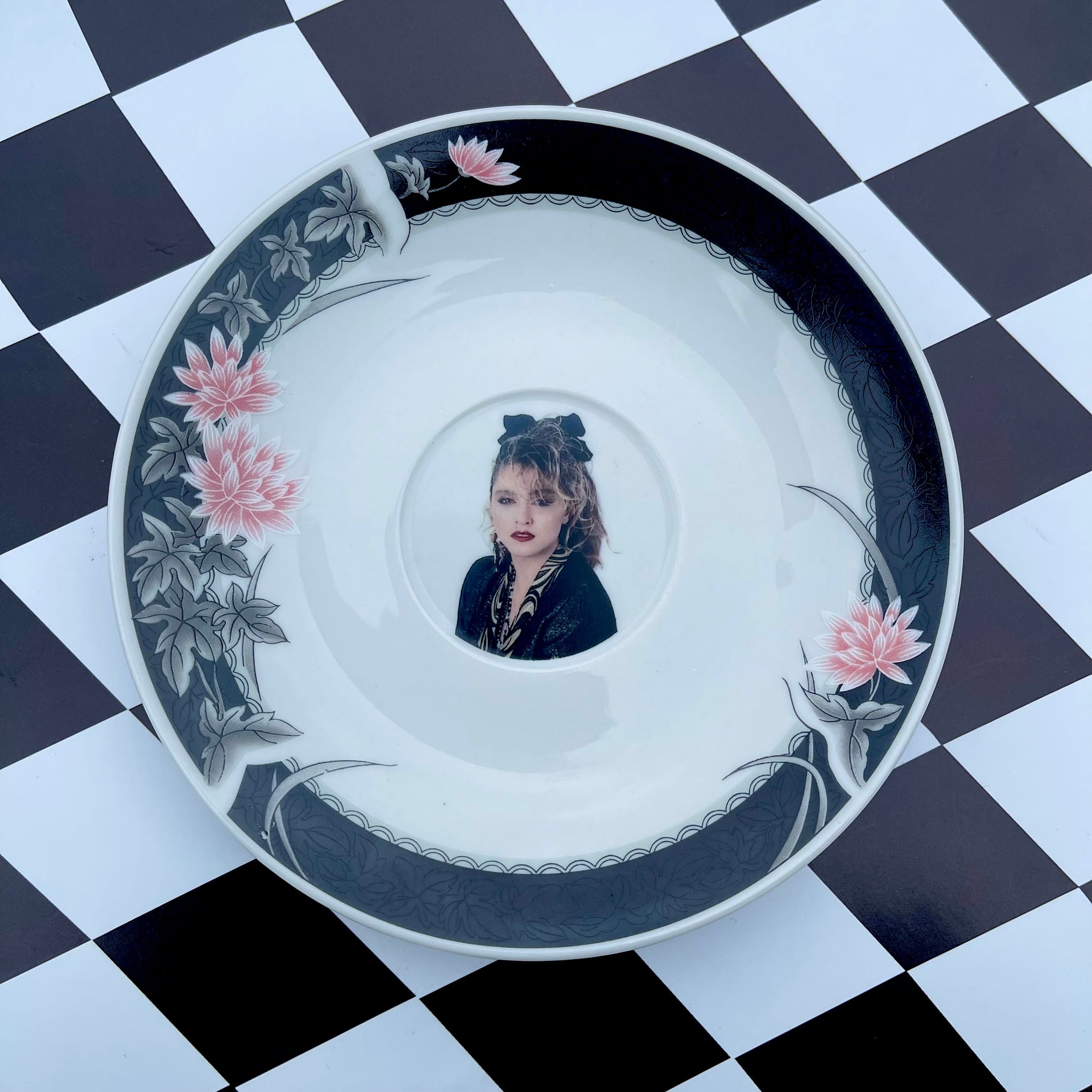 Queen Of Pop Vintage Dish