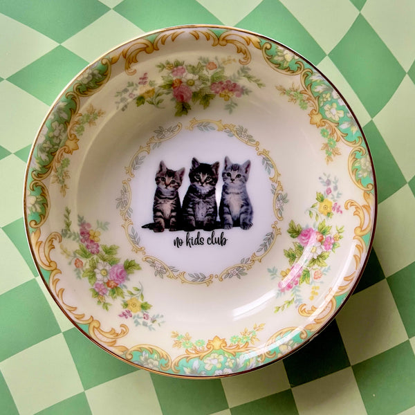 No Kids Club Vintage Mini Bowl