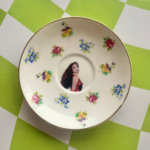 Hot To Go Vintage Dish