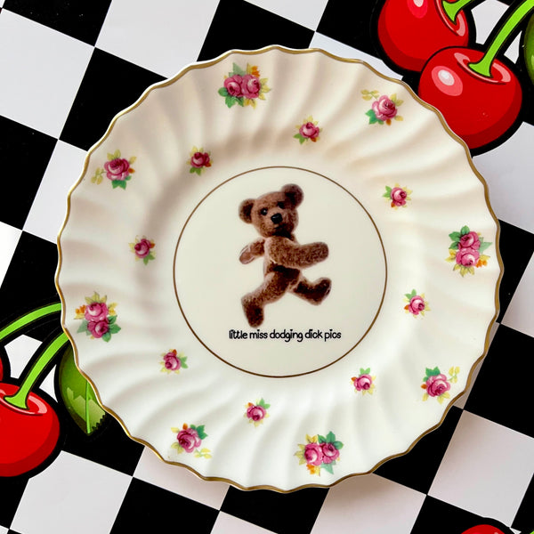 Little Miss Dodging Dick Pics Vintage Dish