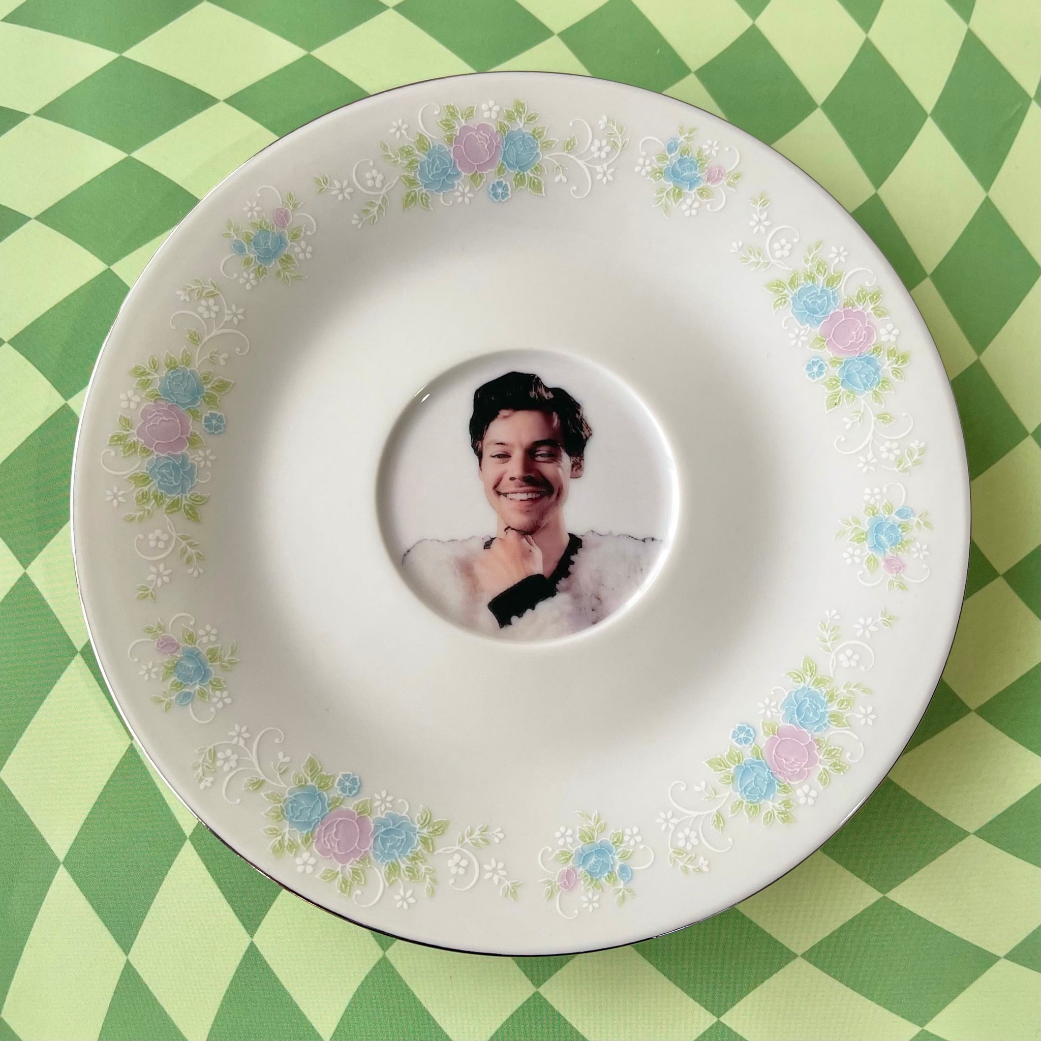 Harry Vintage Dish