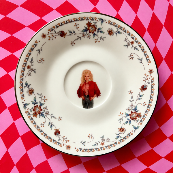 Dolly Vintage Dish 6"
